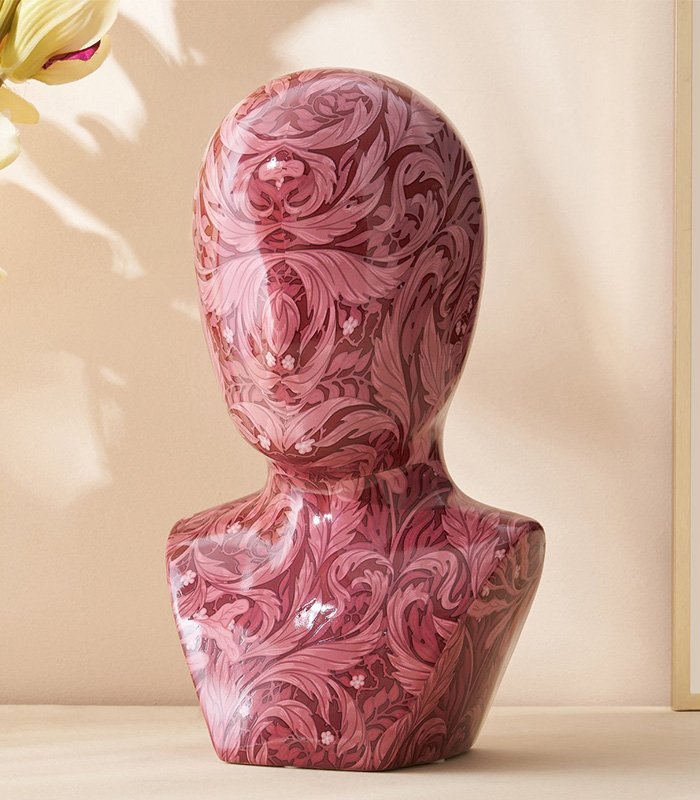 Feslix-Matilda-Ceramic-Figurine-1